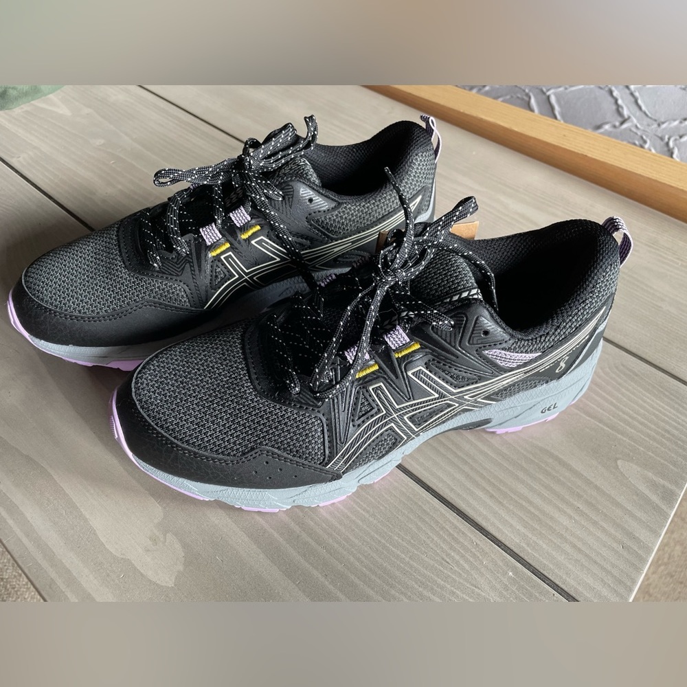 Women's GEL Venture Trail Running Shoe